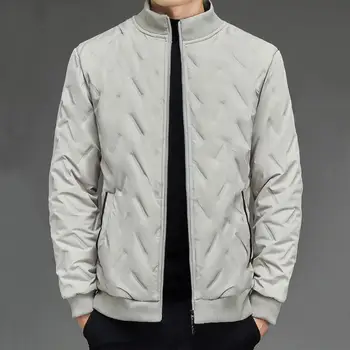Материал: Изработен от полиестерен плат, удобно ежедневно яке, модерно яке през есента и зимата.