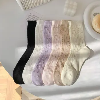Плътен цвят жени чорапи кухи навън дишаща гимназия момичета памук дълги чорапи корейски мода лято тънки Harajuku екипажа чорапи