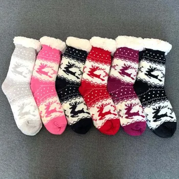 У дома сън етаж чорапи зимата плюс кадифе удебелени лосове печат топло Коледа подарък чорапи Casul етнически стил меки Mid-Tube чорапи